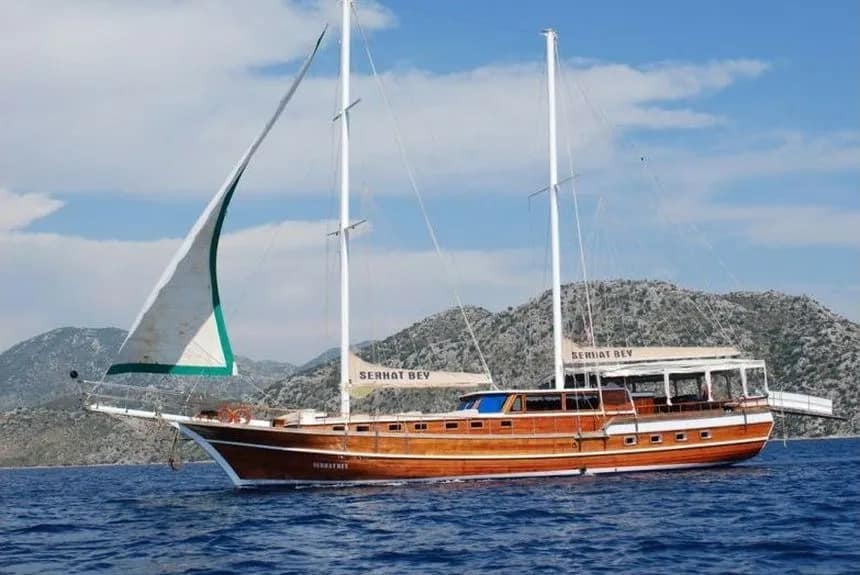 Explore Marmaris on a 27m Rental Gulet