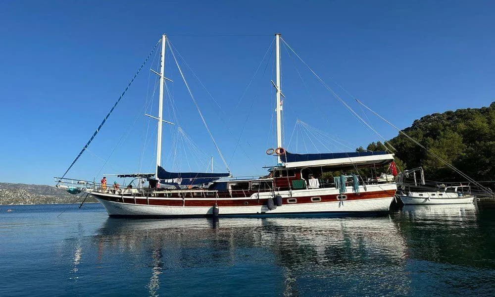 Batili Gulet: 8 Kabin, Klima ve Tam Konfor - Fotoğraf 3
