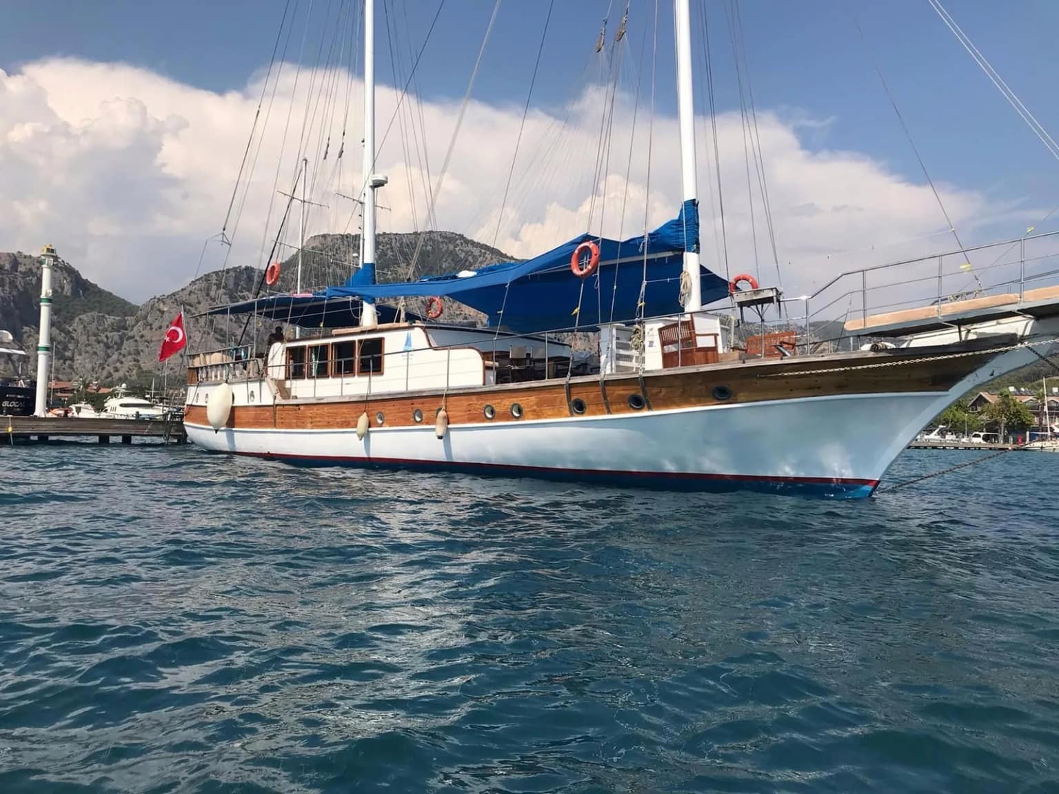 Fethiye 28m Kiralık 6 Kabinli Gulet