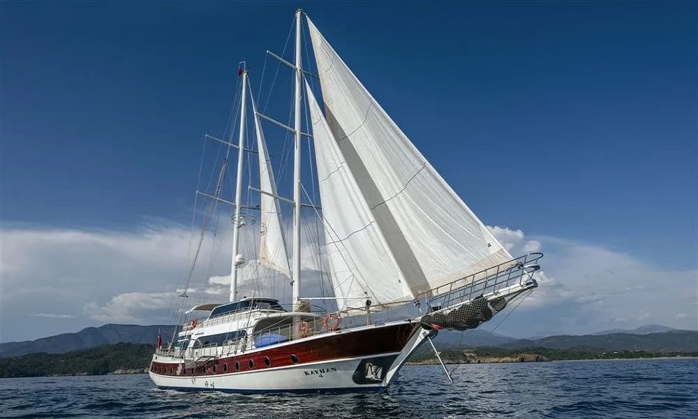 Kayhan 4: Spacious Gulet with 5 Cabins & Climate Control - Fotoğraf 3
