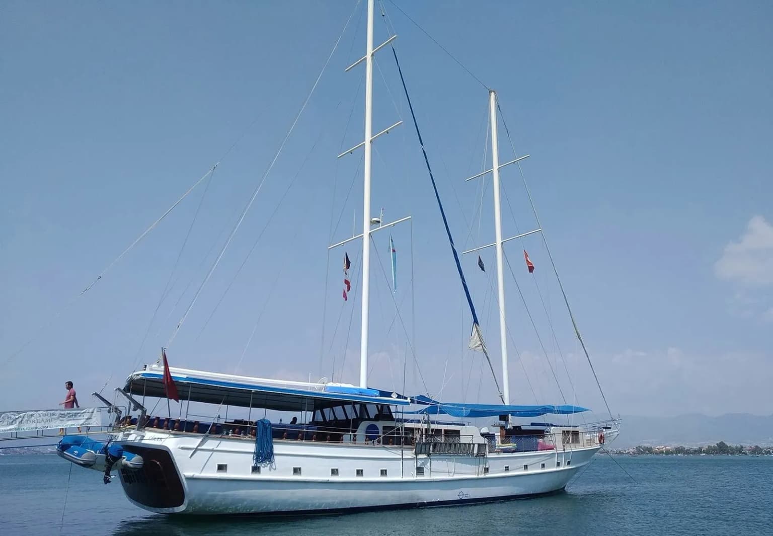 Dinc Bu: 8 Kabinli Lüks Gulet, Fethiye'de Konfor - Fotoğraf 4