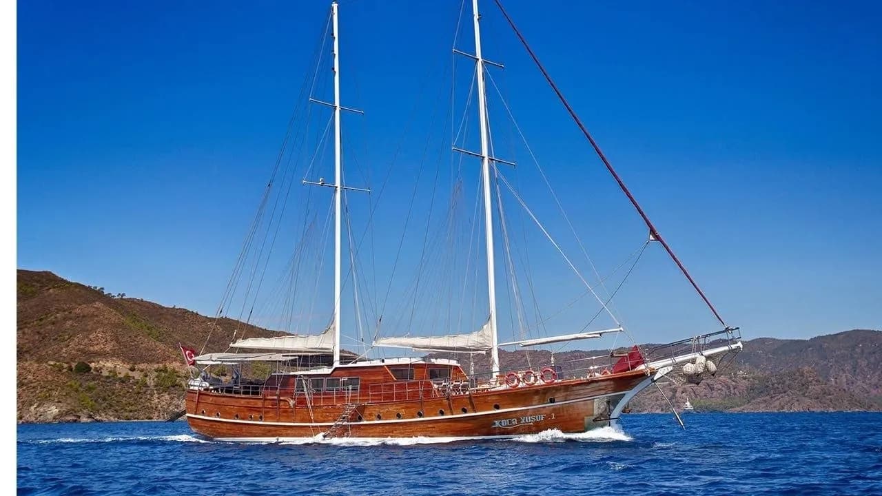 Koca Yusuf 1: Luxury Gulet with 8 Cabins & Climate Control - Fotoğraf 3