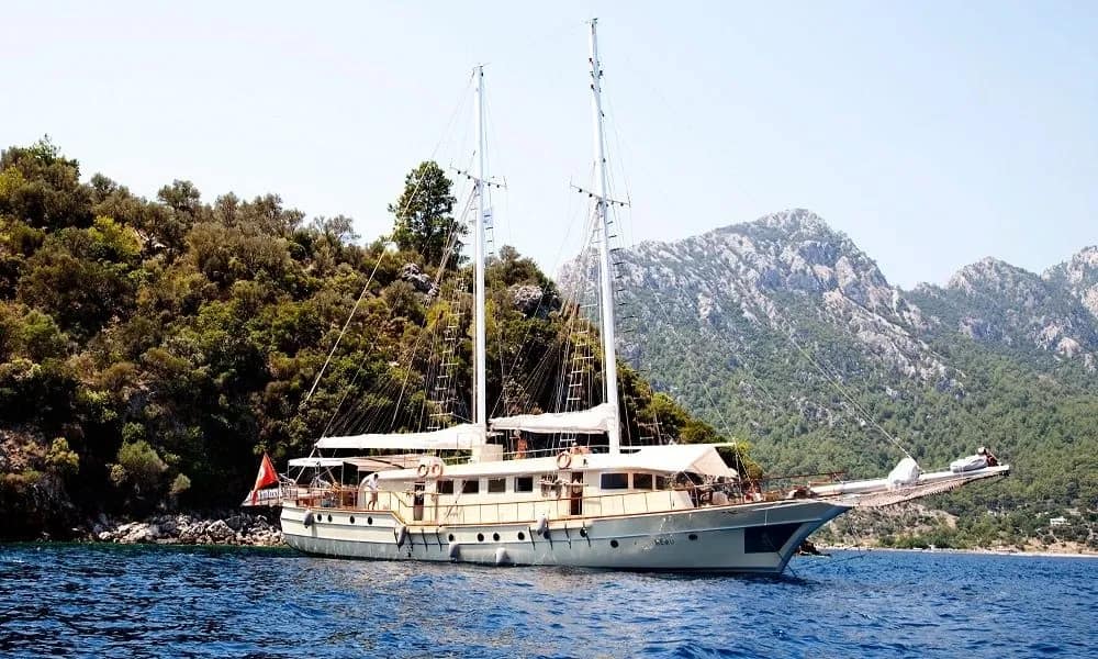 Rent a 30m Gulet in Marmaris
