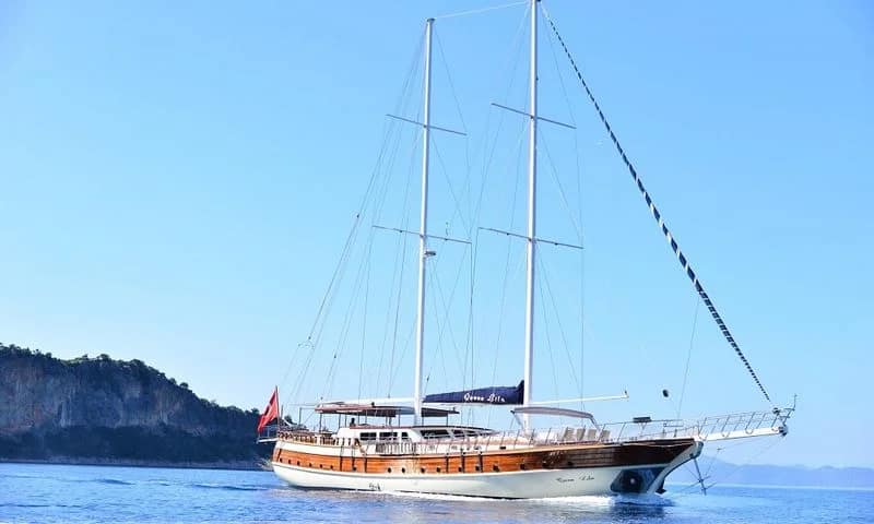 Queen Lila – 30m Luxus-Gulet, 6 Kabinen