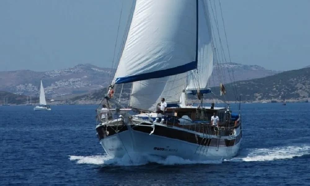 Charter a 30m Boat in Bodrum