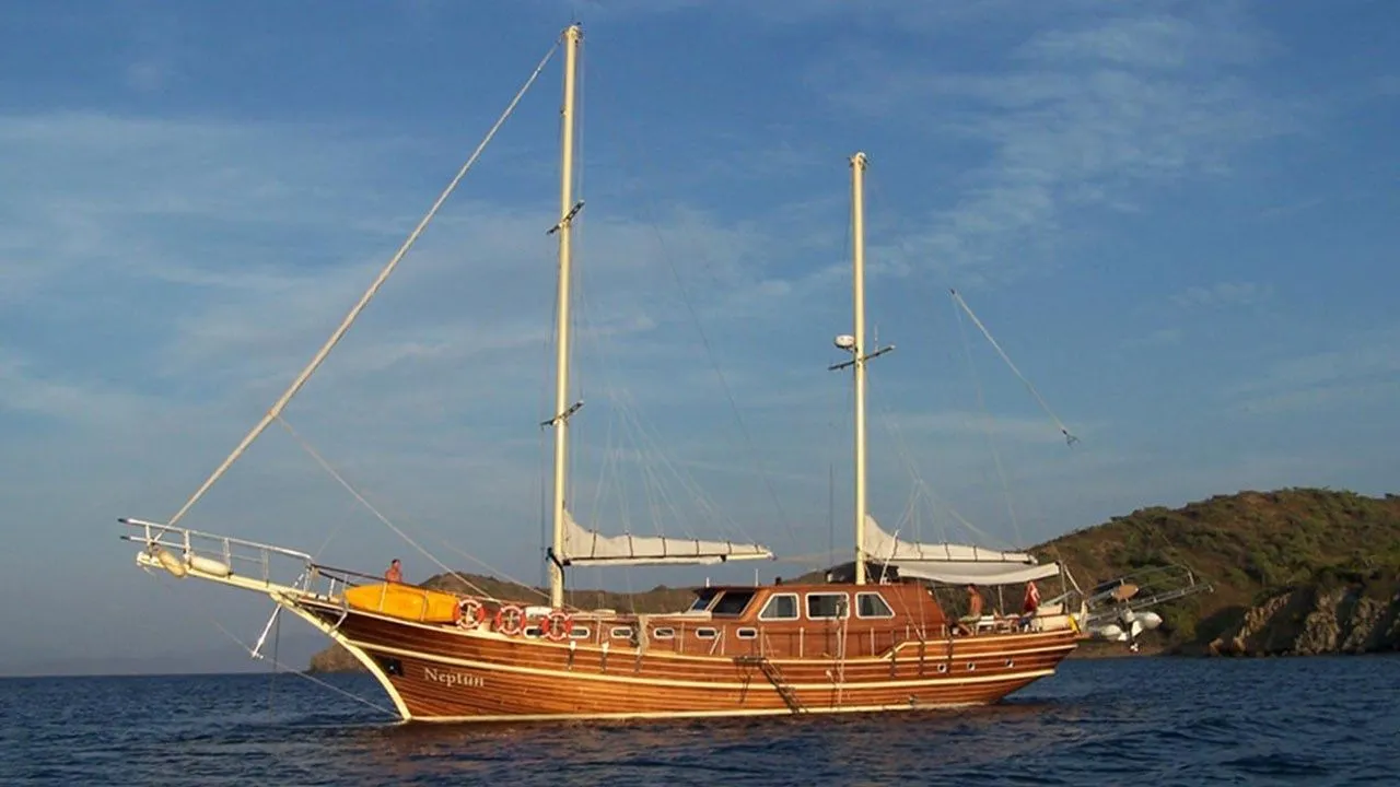 Charter a 22m Gulet in Bodrum
