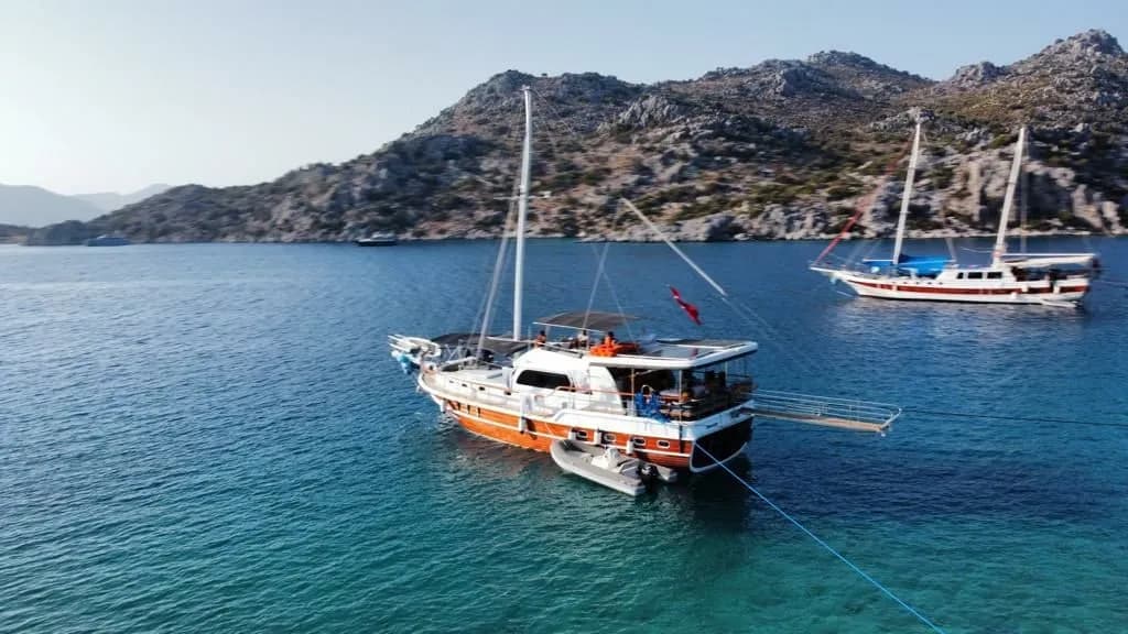 Devrim Gulet: Konfor ve Lüks Bozburun'da - Fotoğraf 1
