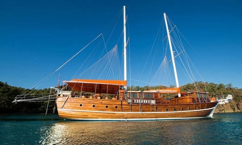 Efsane Karayiğit Gulet | Marmaris’te Lüks ve Konfor