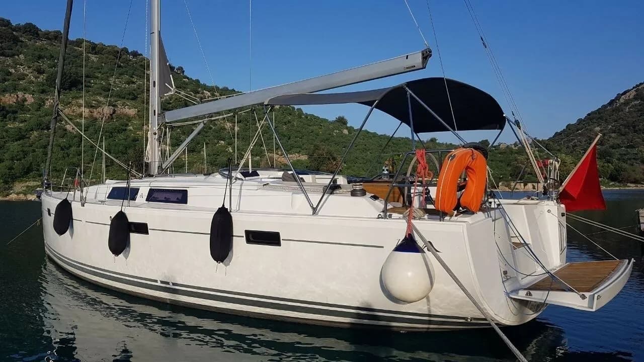 Beau Goose: Stylish 3-Cabin Sailing Yacht - Fotoğraf 4
