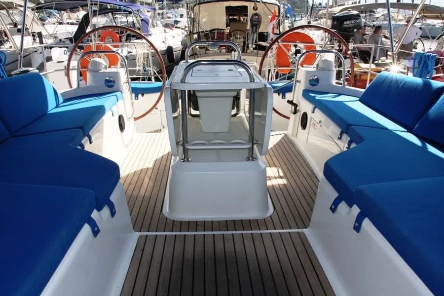 Instant Zero: Spacious Sailing Comfort in Marmaris - Fotoğraf 5