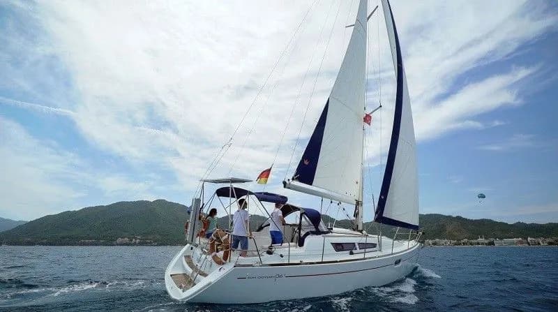 Sunny Jeanneau: 3 Cabins, WiFi & Coffee Bliss - Fotoğraf 1