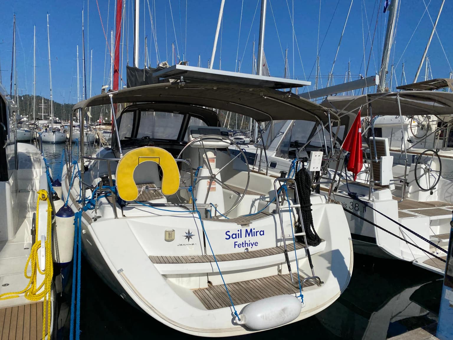 Sail Mira