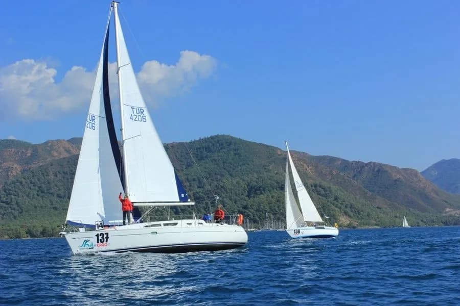 Kacamak: Cozy 3-Cabin Sailing Escape - Fotoğraf 3