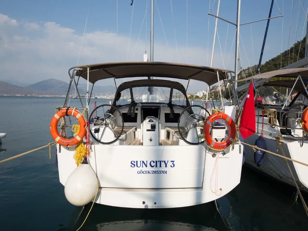 Suncity 3: Stylish 3-Cabin Sailing Escape - Fotoğraf 3