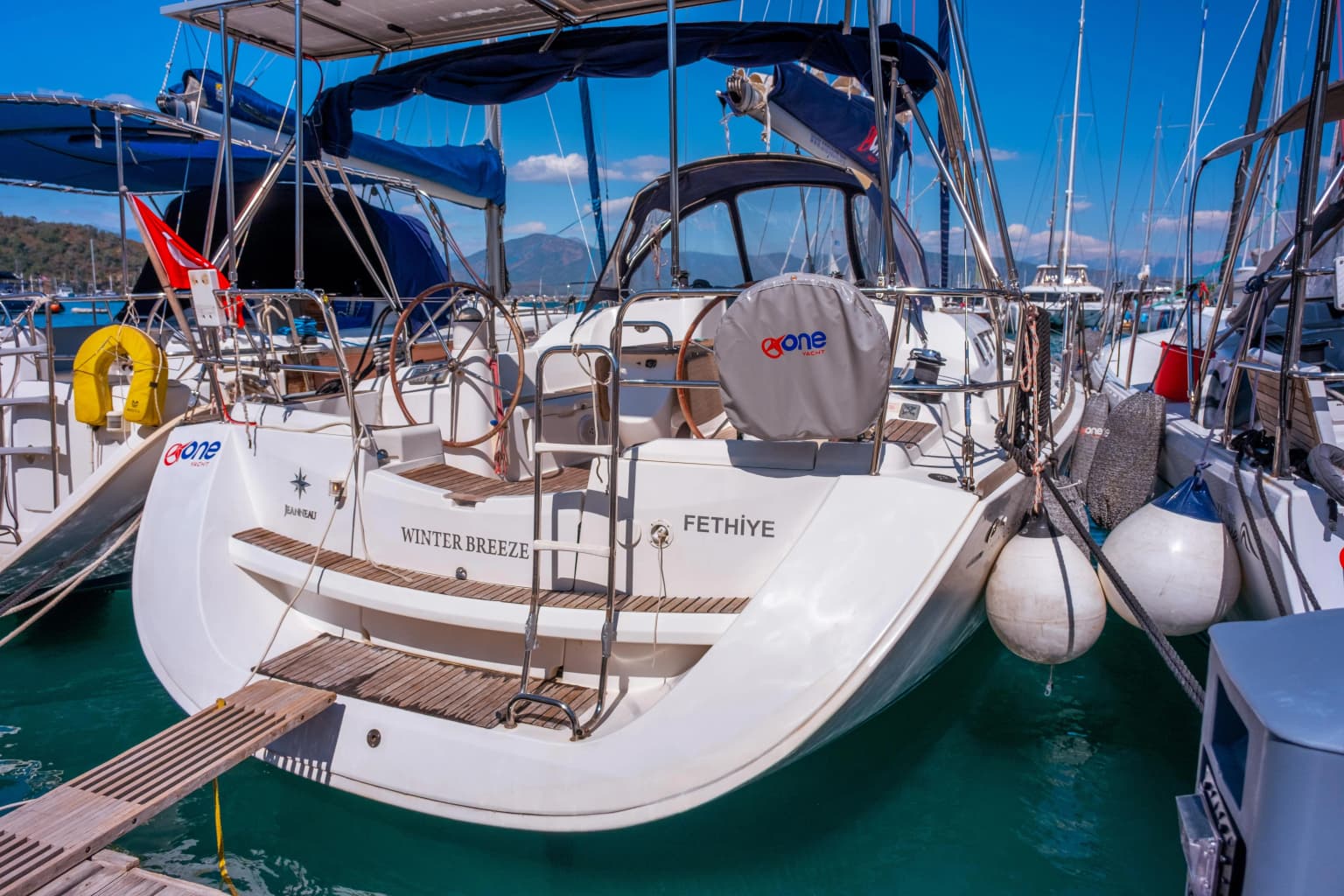 Winter Breeze: Konforlu 3 Kabinli Yelken Keyfi - Fotoğraf 3