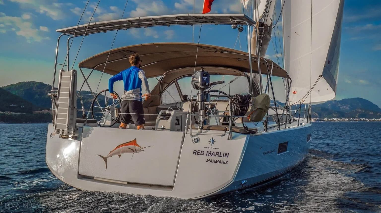 Red Marlin: Stylish Sailing Comfort in Marmaris - Fotoğraf 4