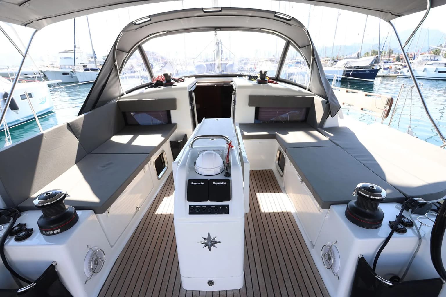 Te Amo: Stylish Comfort & Sailing Thrill - Fotoğraf 3