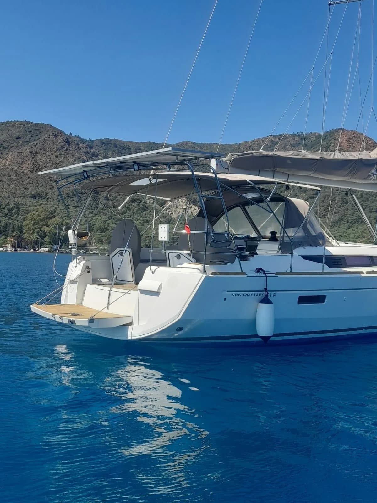 Sabine L: Stylish Sailing with 4 Cabins & Climate Control - Fotoğraf 5