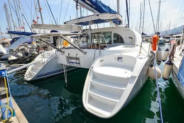 Tiando Lagoon 380: Konforlu 3 Kabinli Catamaran - Fotoğraf 3
