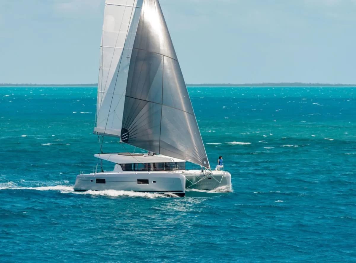 Lagoon 42