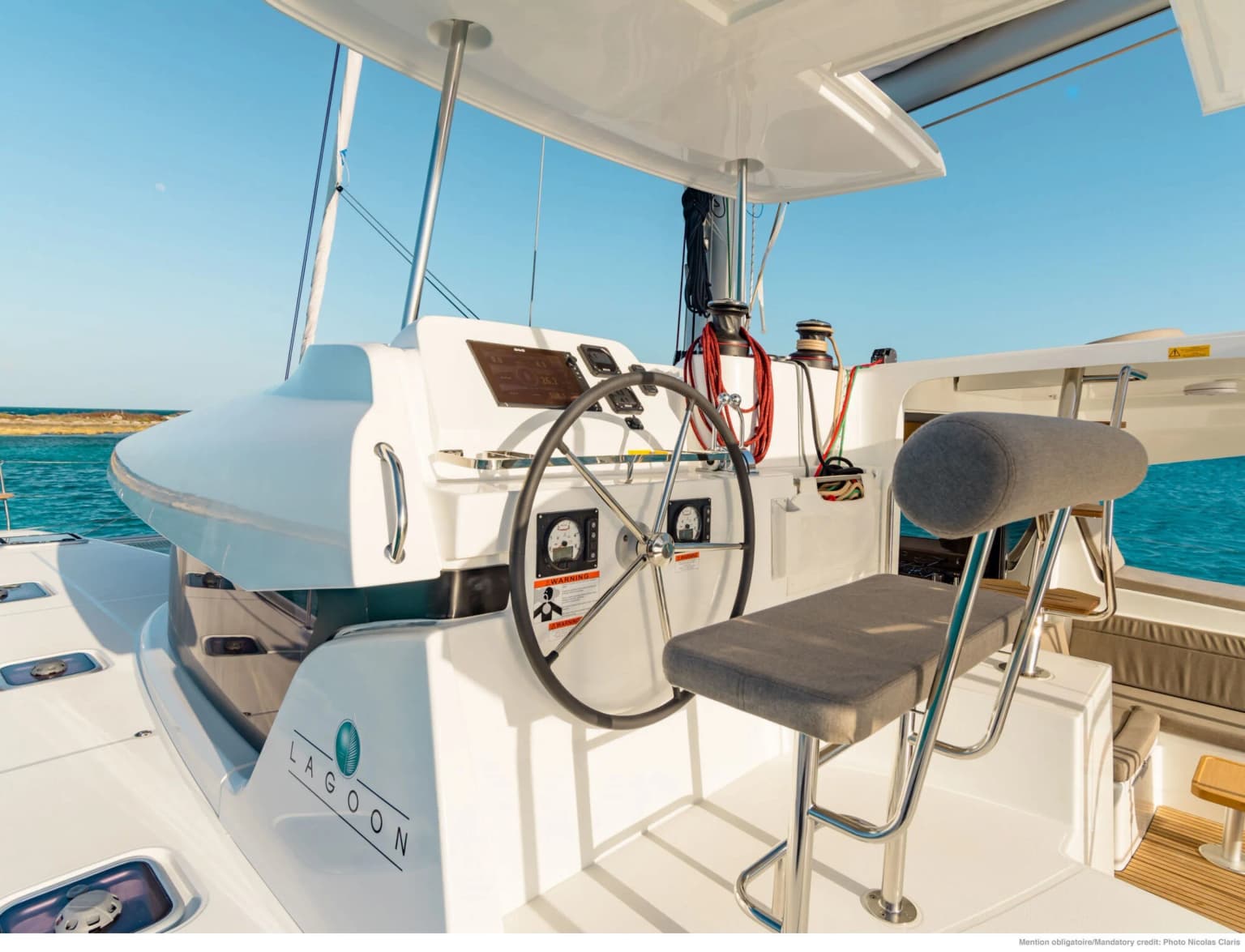 Sail Adasu: Spacious Lagoon Catamaran with AC - Fotoğraf 5