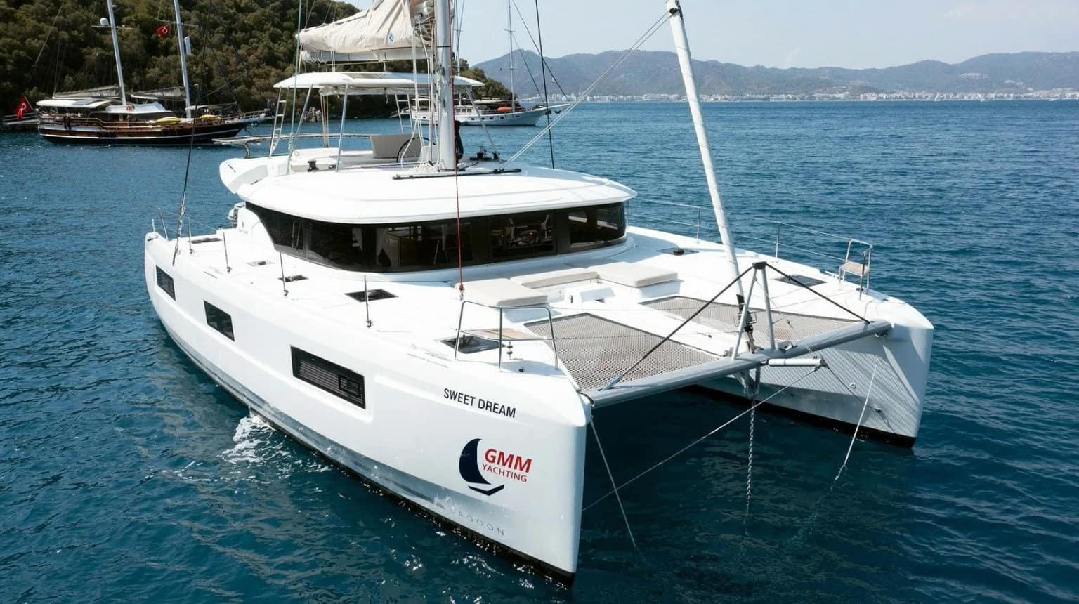 Lagoon 46