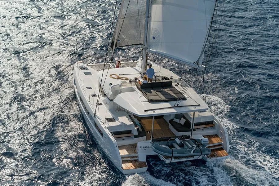 Swice Lagoon 50: Spacious Catamaran with Flybridge & AC - Fotoğraf 5