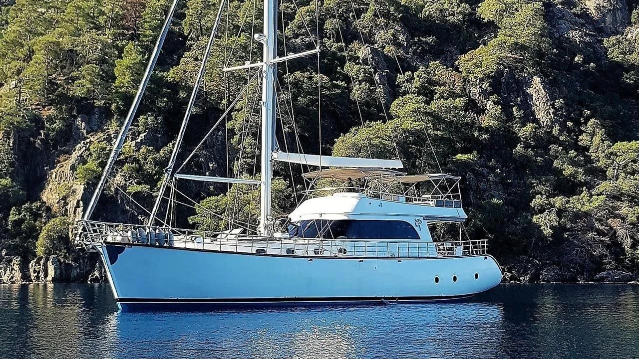 Rent a 23m Boat in Fethiye