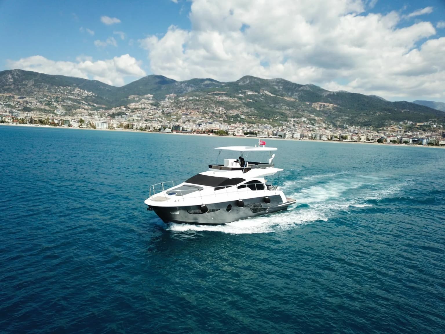 Khaleesi Deluxe: Stylish Comfort & Water Fun - Fotoğraf 5