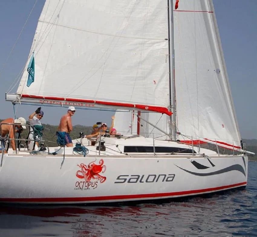 Salona 41