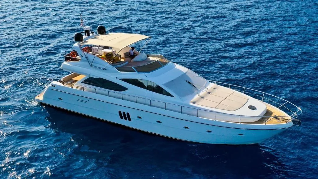 Rent a 21.37m Abacus 70 in Göcek - Fotoğraf 1