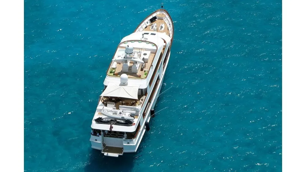 Bodrum 40.2m Kiralık Tekne - Fotoğraf 3