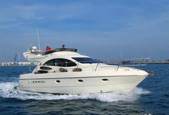 Dream Azimut 39: Konfor ve Su Sporları Keyfi - Fotoğraf 1