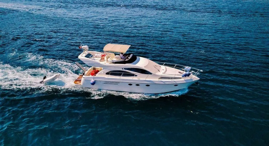 Bodrum 15m Kiralık Motoryat - Fotoğraf 1