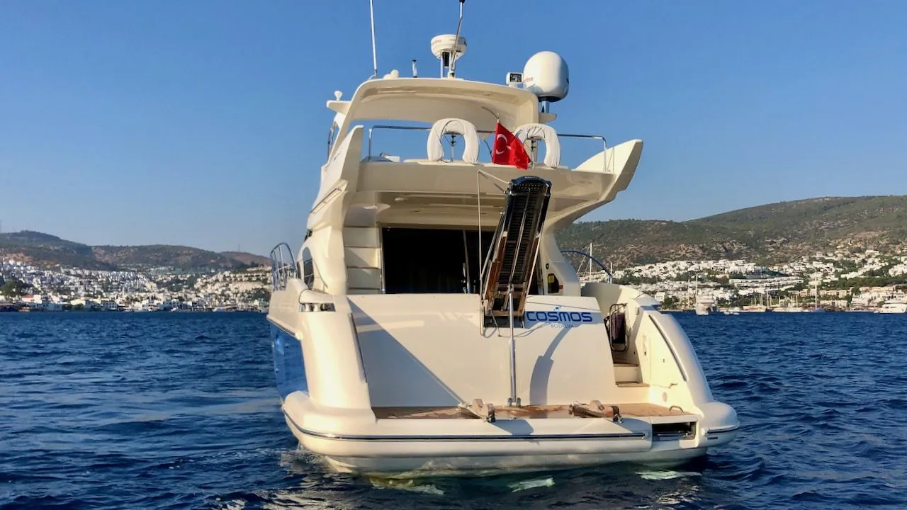 Взять в чартер 17.51м Azimut 55 моторная яхта в Бодрум - Fotoğraf 3