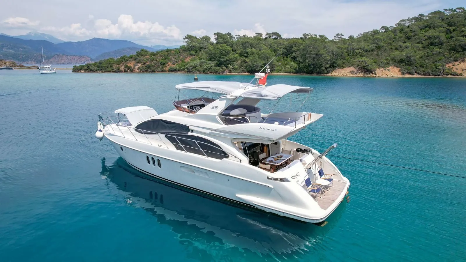 Göcek 17.5m Kiralık Motoryat - Fotoğraf 2