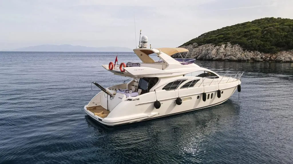 Bodrum 18m Kiralık Azimut 55 Motoryat - Fotoğraf 1
