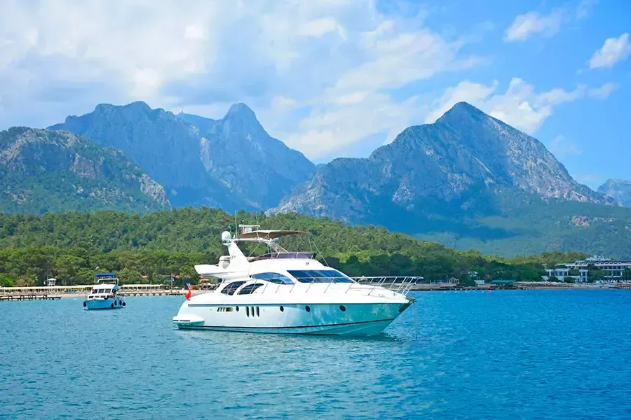 Kemer Kiralık 21m Tekne - Fotoğraf 4