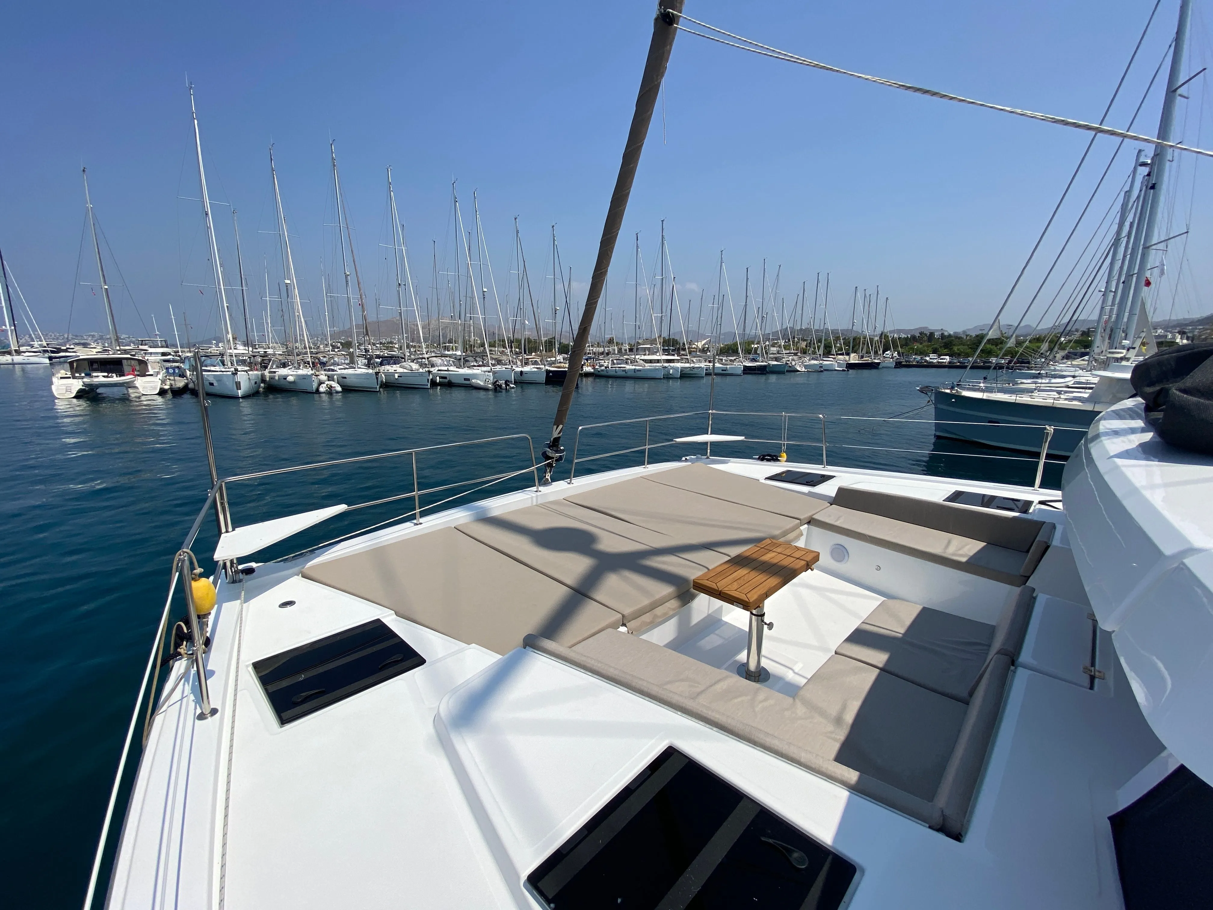 Charter a 14.28m Catamaran in Göcek - Fotoğraf 5