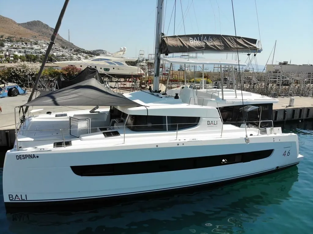 Charter a 14.28m Catamaran in Göcek - Fotoğraf 1