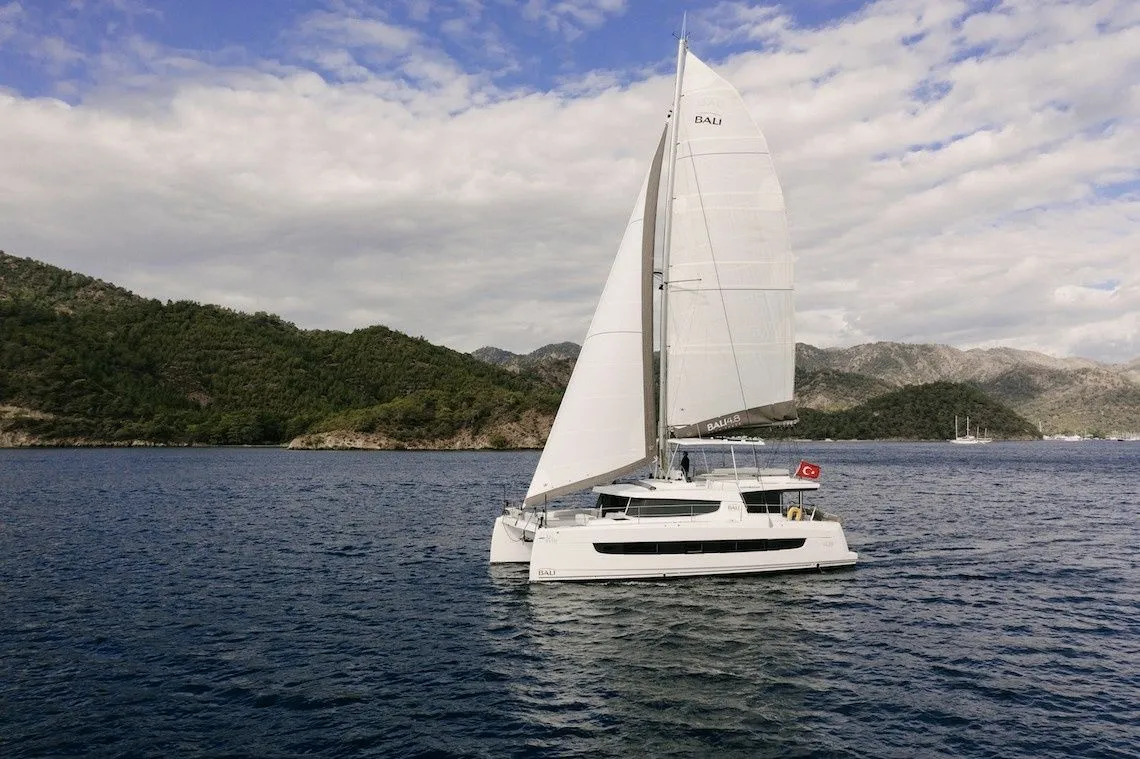 Göcek 14.86m Kiralık Katamaran Bali 4.8 - Fotoğraf 1