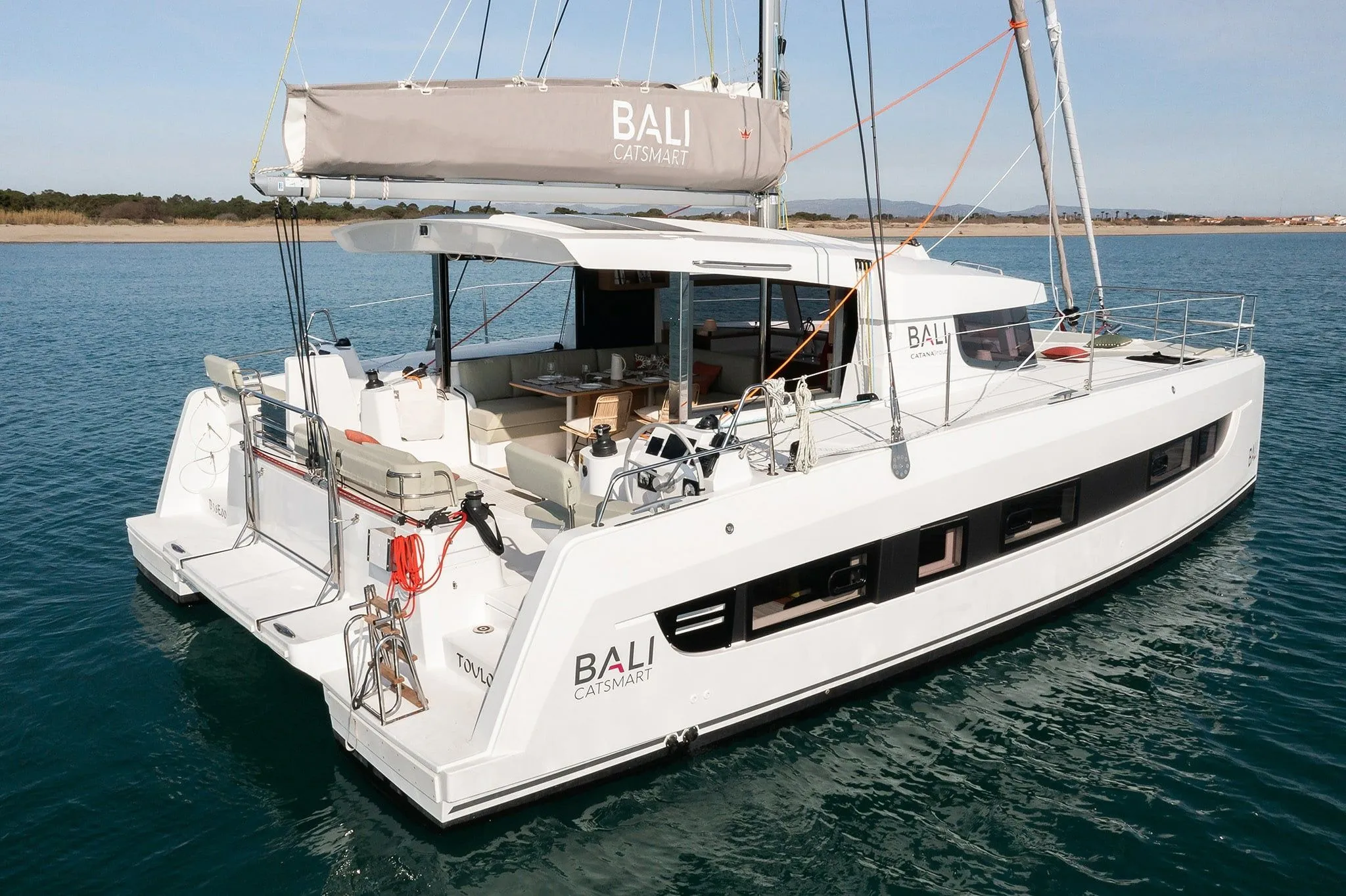 Sail Dorado: Konforlu 2024 Catamaran Tatili - Fotoğraf 1