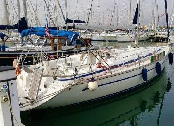 Marmaris 13.94m Kiralık Bavaria 44 Yelkenli Yat - Fotoğraf 1