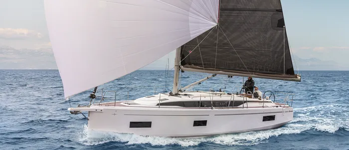 Explore Göcek on a 10.99m Bavaria C38 Sailing Yacht Rental - Fotoğraf 3
