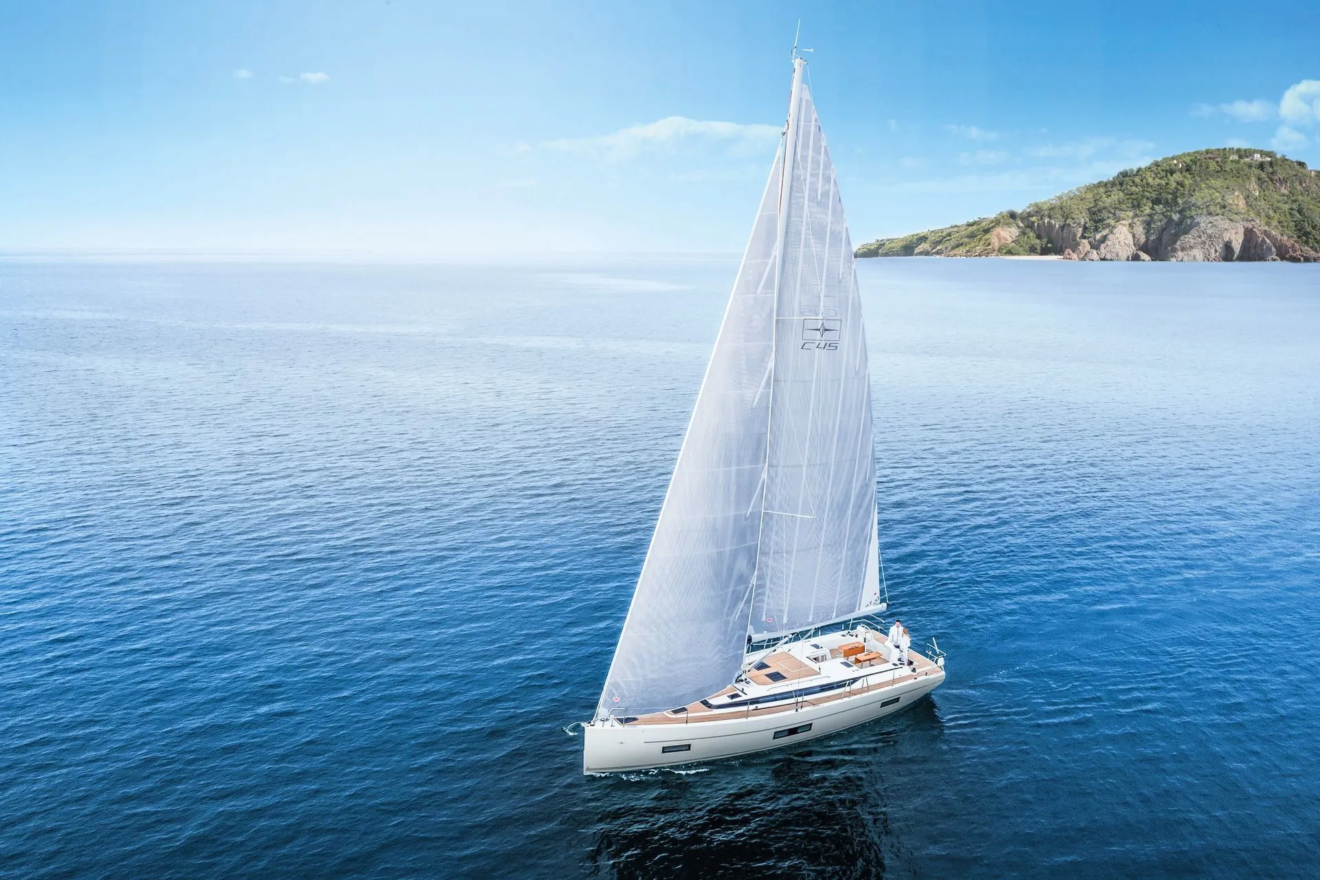 Charter a 13.98m Bavaria C45 Sailing Yacht in Göcek - Fotoğraf 1