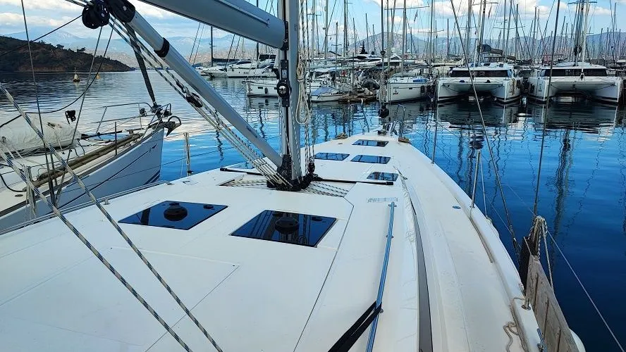 Charter a 13.98m Sailing Yacht in Fethiye - Fotoğraf 4