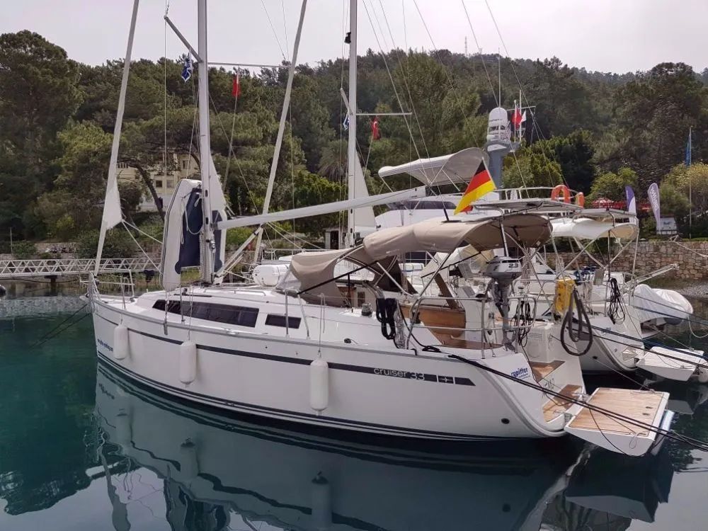 9.99m Göcek 2 Cabin Sailing Yacht Hire - Fotoğraf 1