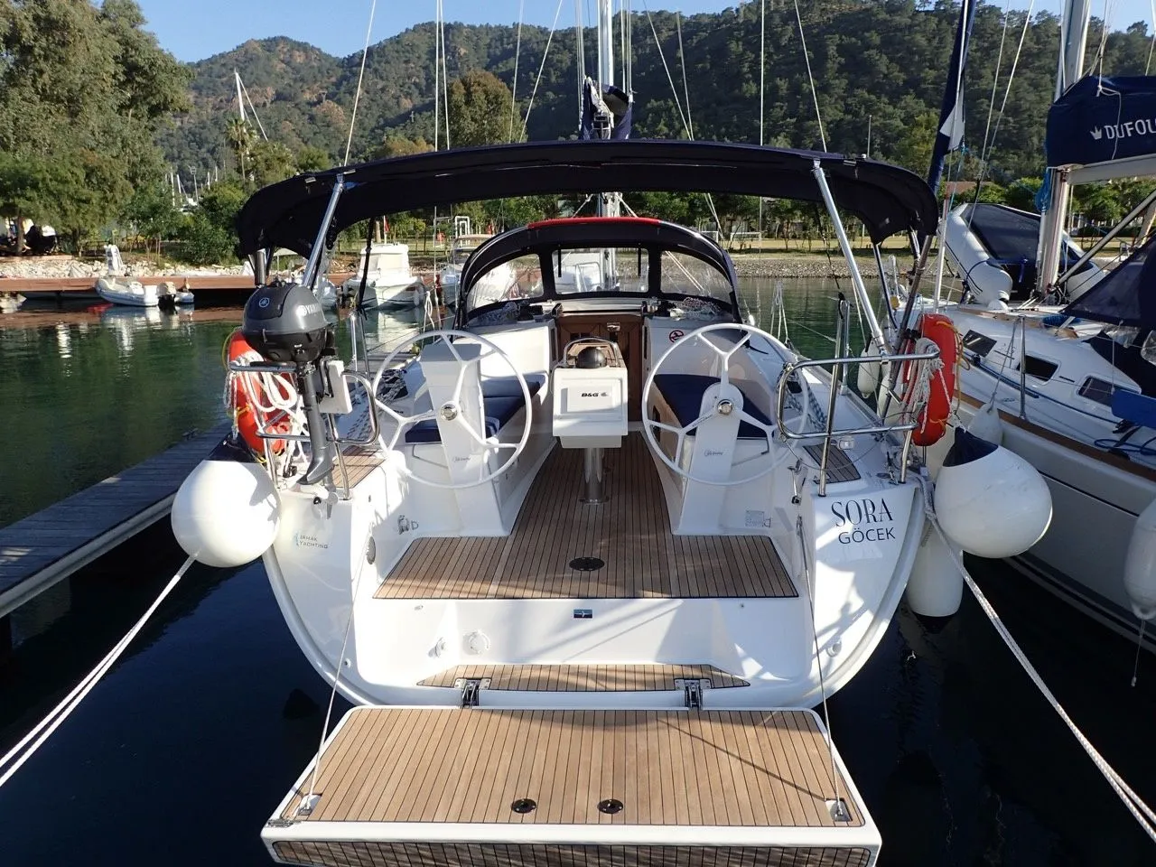 Charter a 9.99m Sailing Yacht in Göcek - Fotoğraf 2
