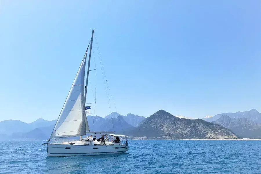 13m Antalya Boat Hire - Fotoğraf 3