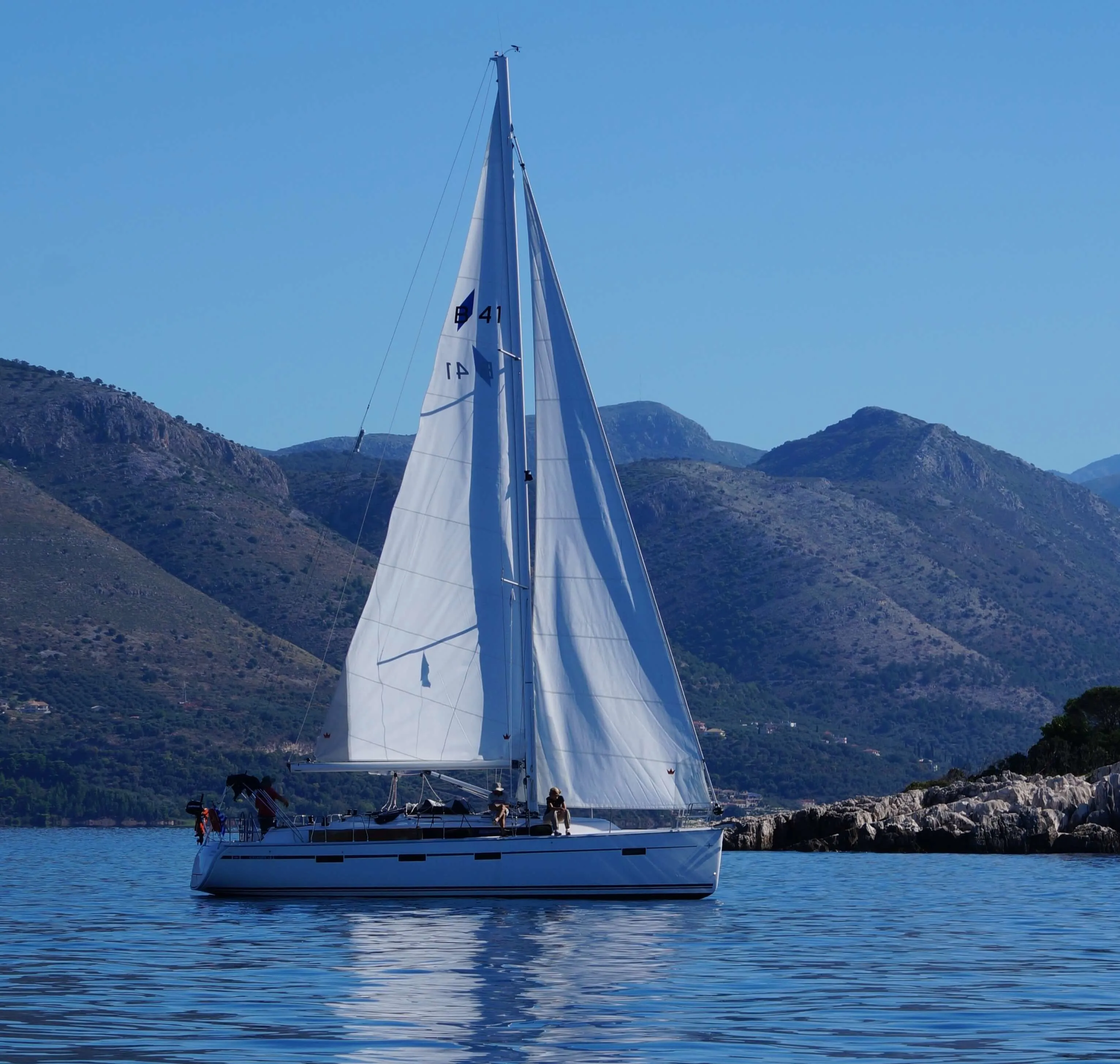 Explore Göcek on a 12.35m 3 Cabin Sailing Yacht Rental - Fotoğraf 1